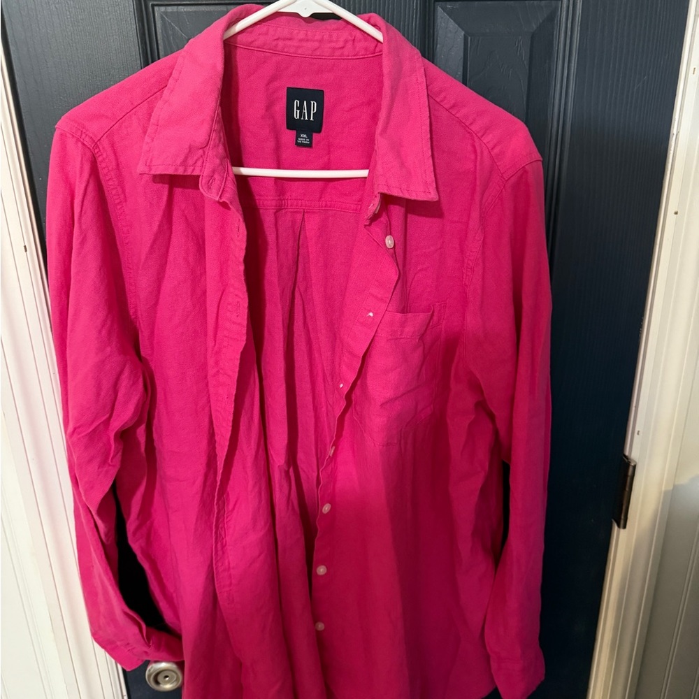 GAP Men's Bright Pink Casual Shirt